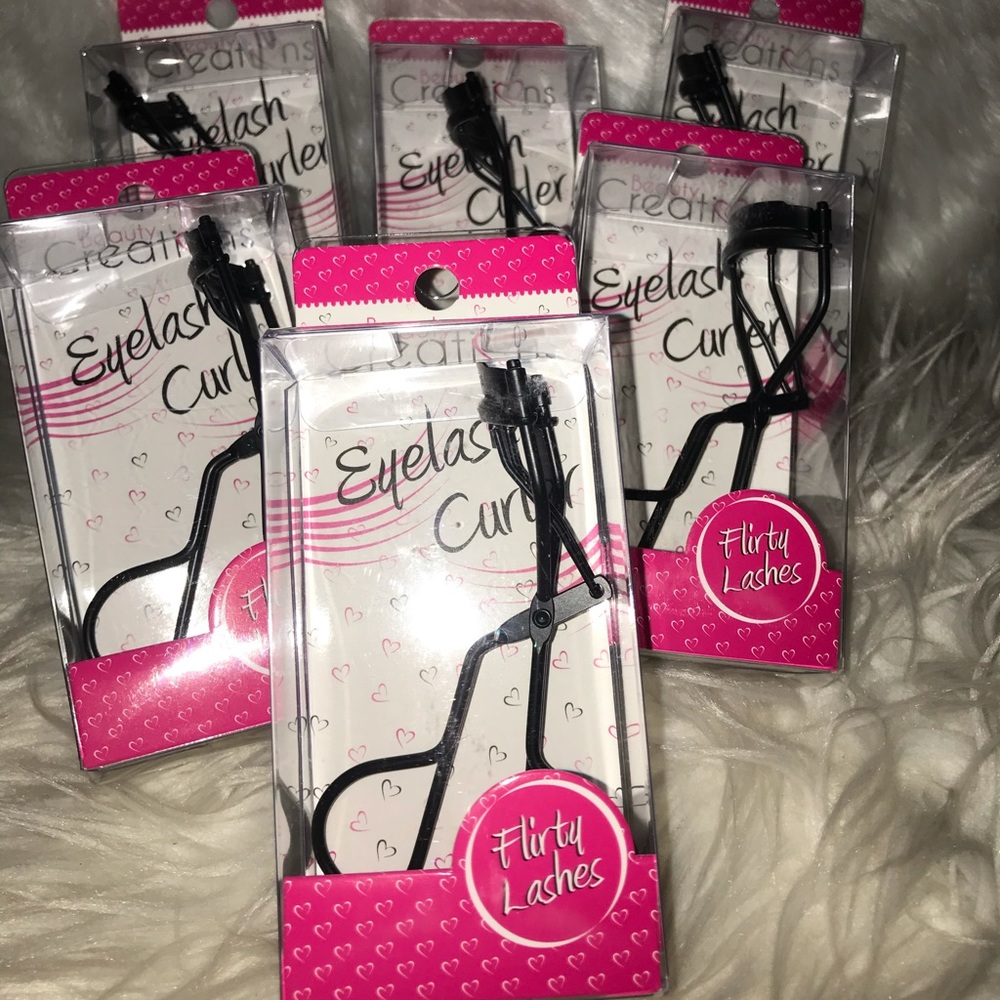 Lash curlers